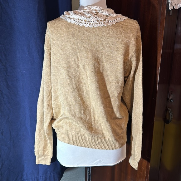 Casual Corner retro cottage core cardigan - Picture 3 of 5